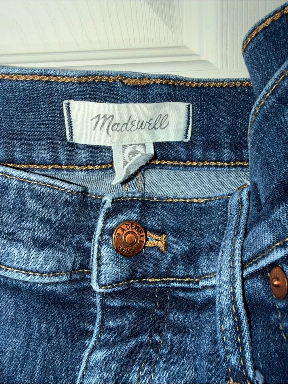Madewell Slim Skinny Jeans in Dark Blue Wash